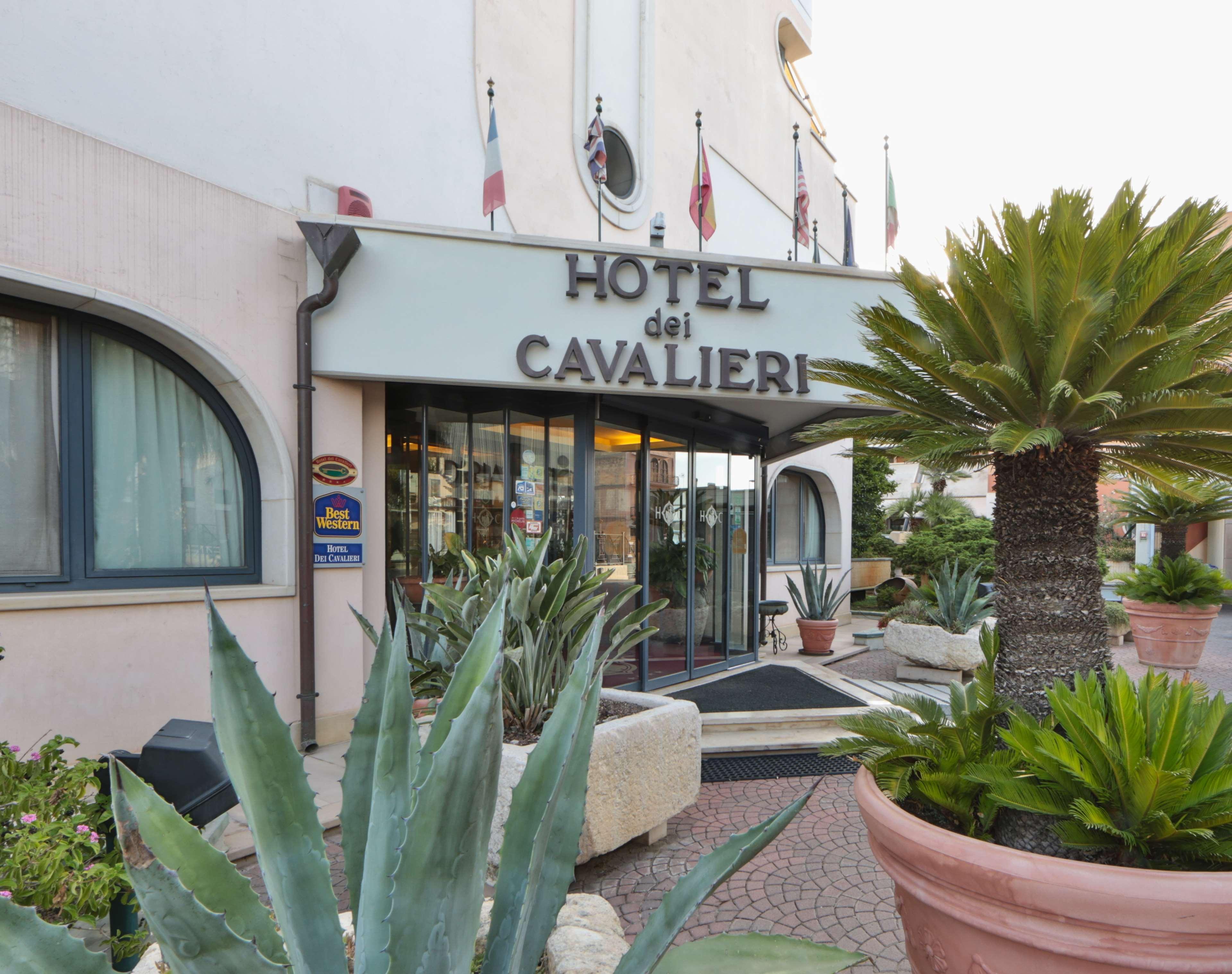 Best Western Hotel Dei Cavalieri Barletta Luaran gambar